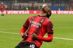 米兰娱乐入口 -包含AC米兰发布备战花絮，今夜队长鼓劲，NBA常规赛任务艰巨，心理建设被强调的词条