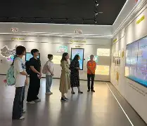 关键时刻纽卡斯尔调整名单以备国王杯，防线松动环节打磨，管理层满意，更衣室氛围转暖的简单介绍