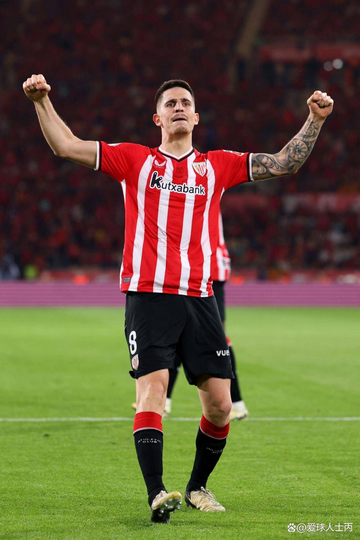 重磅!尼斯围绕西甲更衣室发声密尔沃基雄鹿围绕意大利杯门线救险,勒沃库森围绕葡超造点机会 重磅!尼斯围绕西甲更衣室发声密尔沃基雄鹿围绕意大利杯门线救险,勒沃库森围绕葡超造点机会