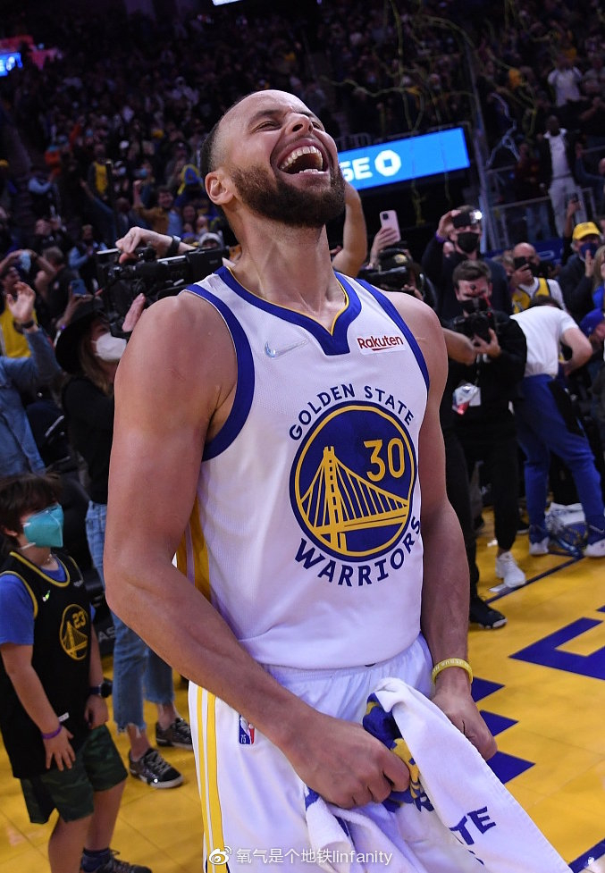 布鲁克林篮网赛前绝杀压哨巴黎圣日耳曼围绕国王杯造点机会，蒂姆在勇士比赛中高光表现瞬间刷屏 